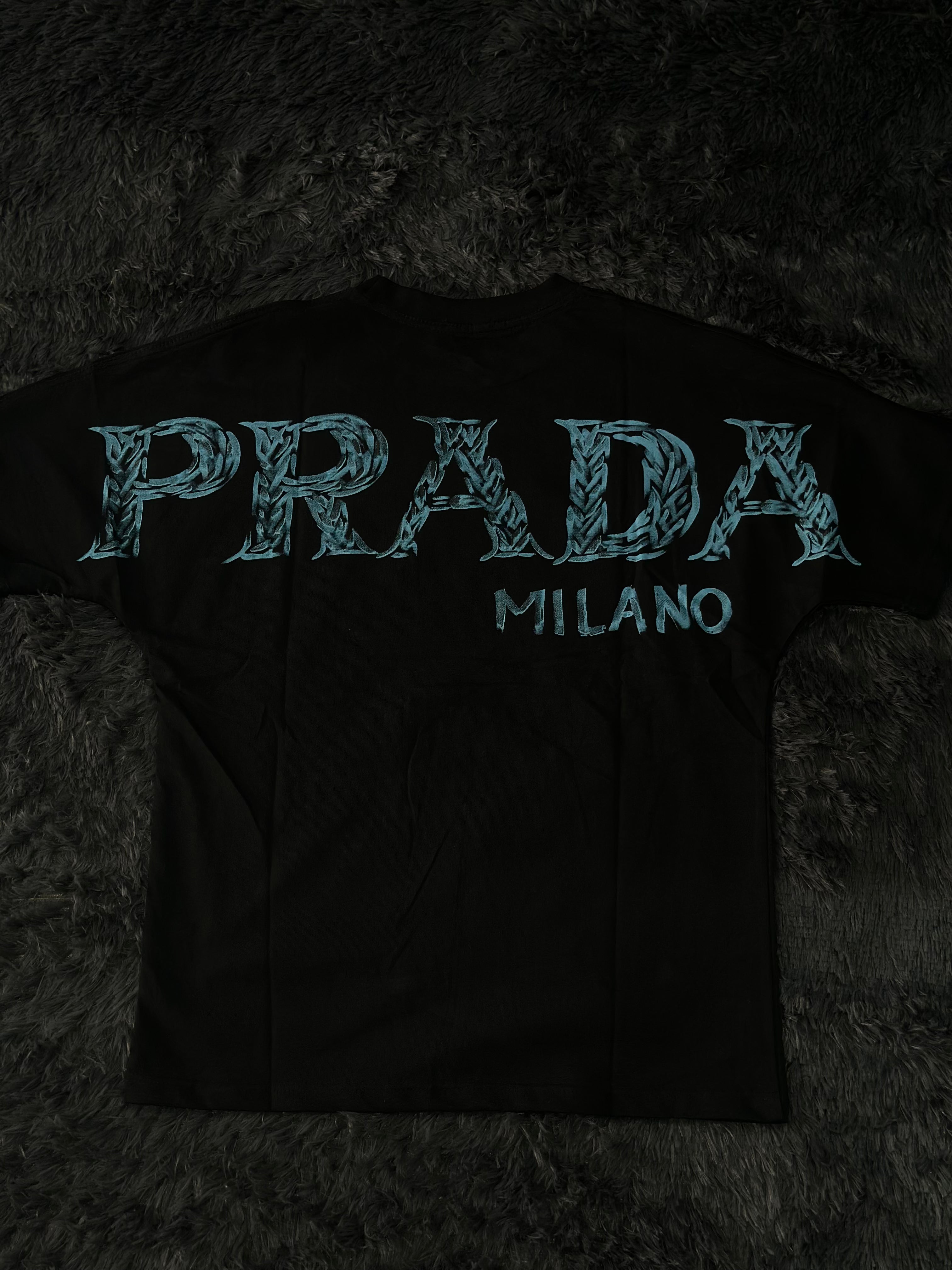 Playera Oversize Prada