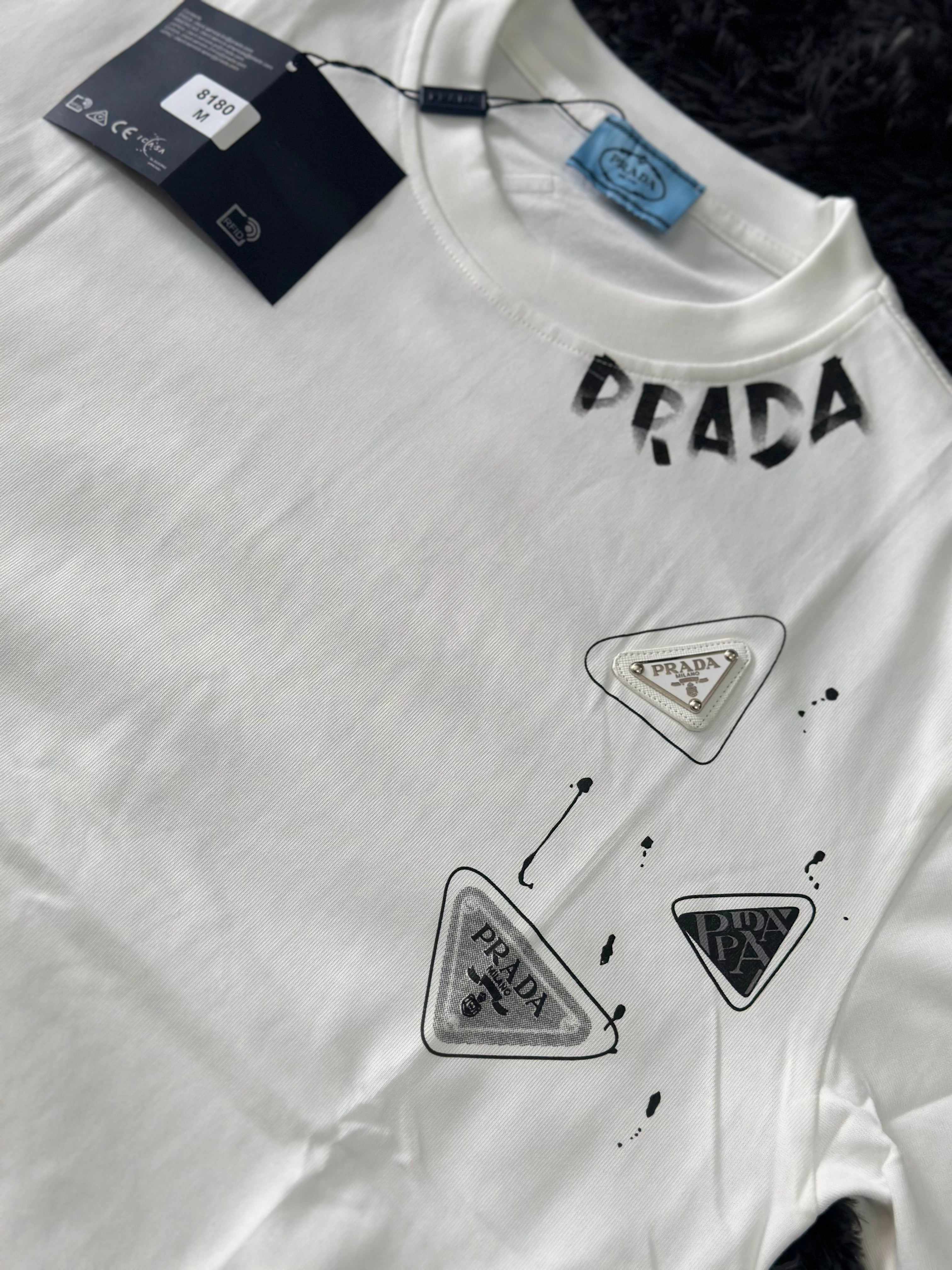 Playera Oversize Prada