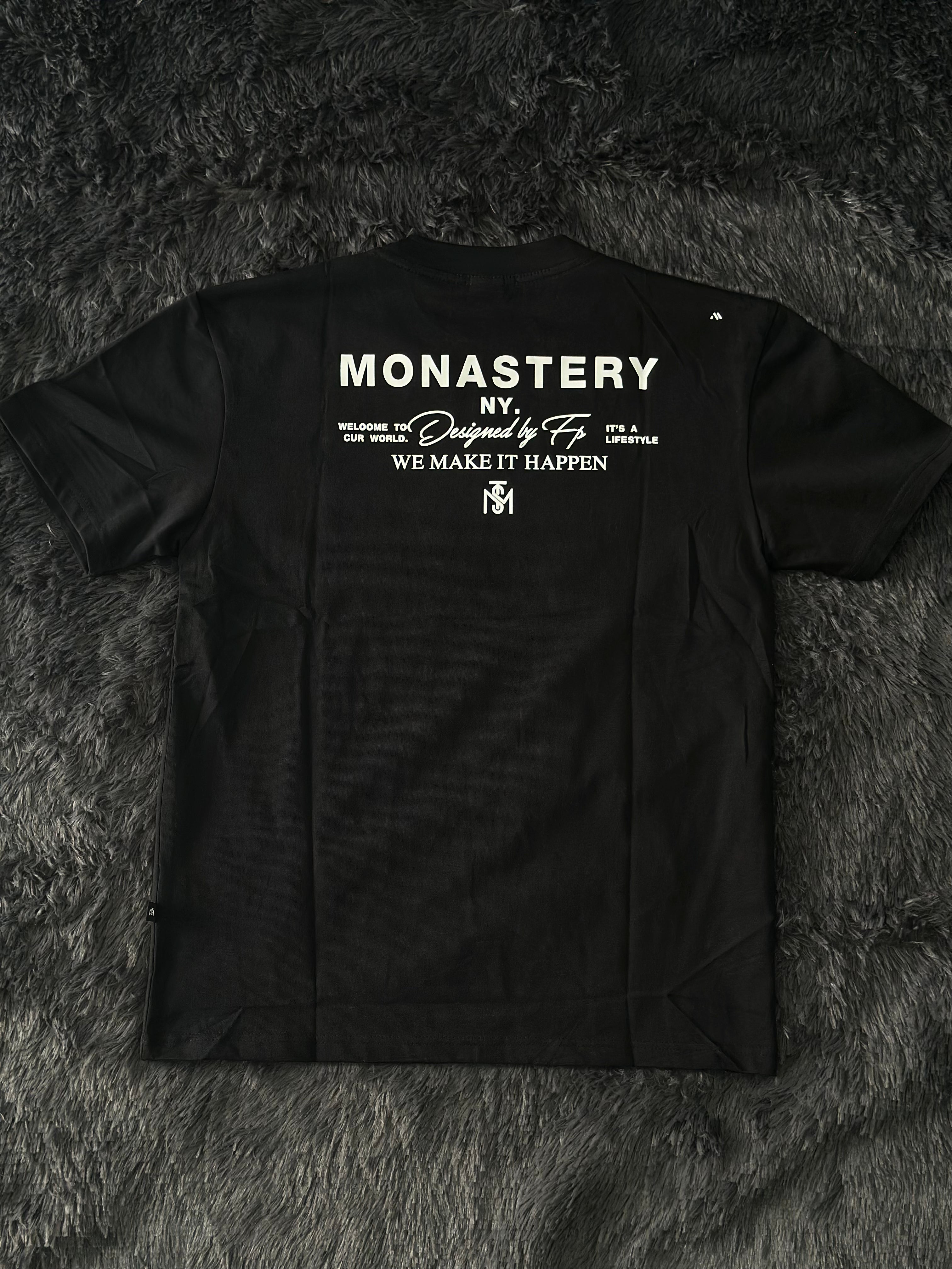 Playera Oversize Monastery