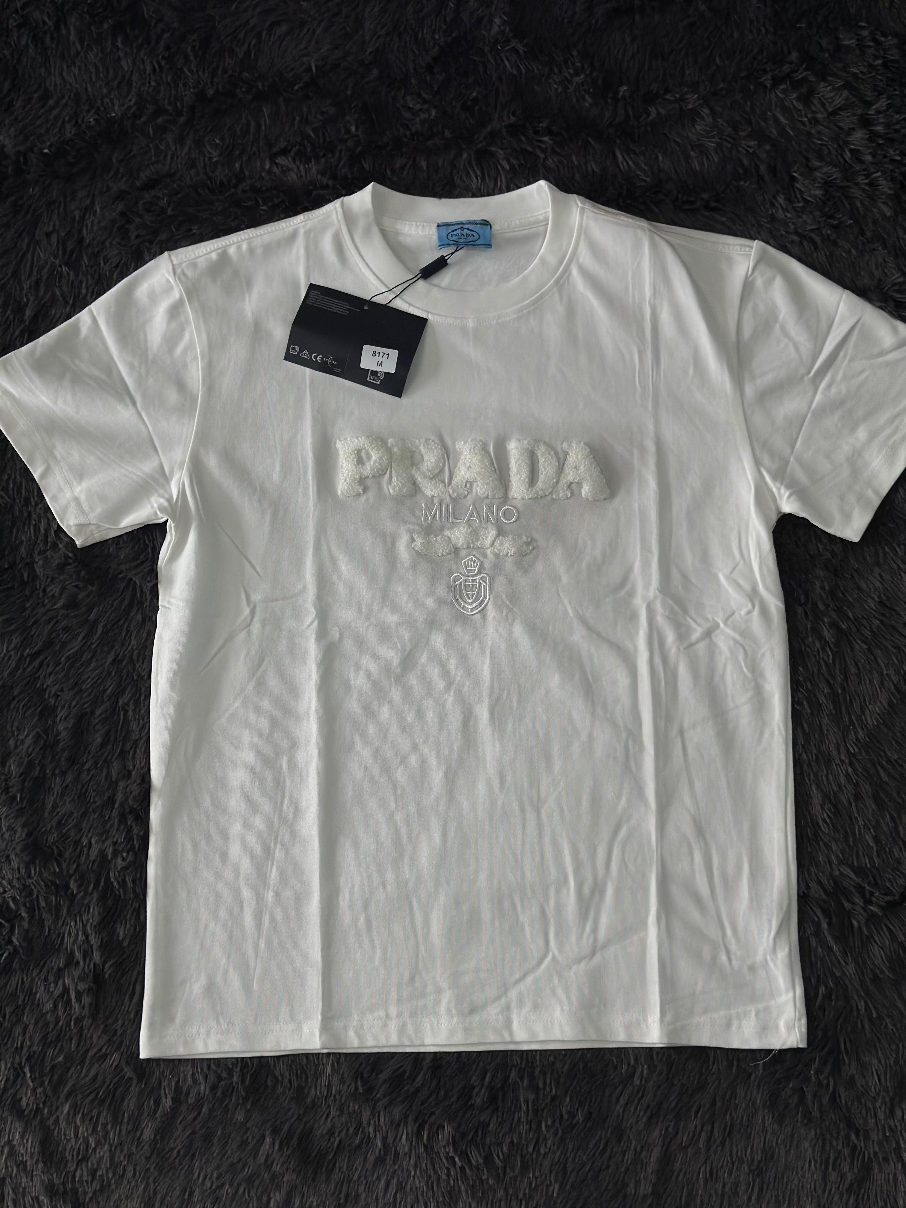 Playera Oversize Prada