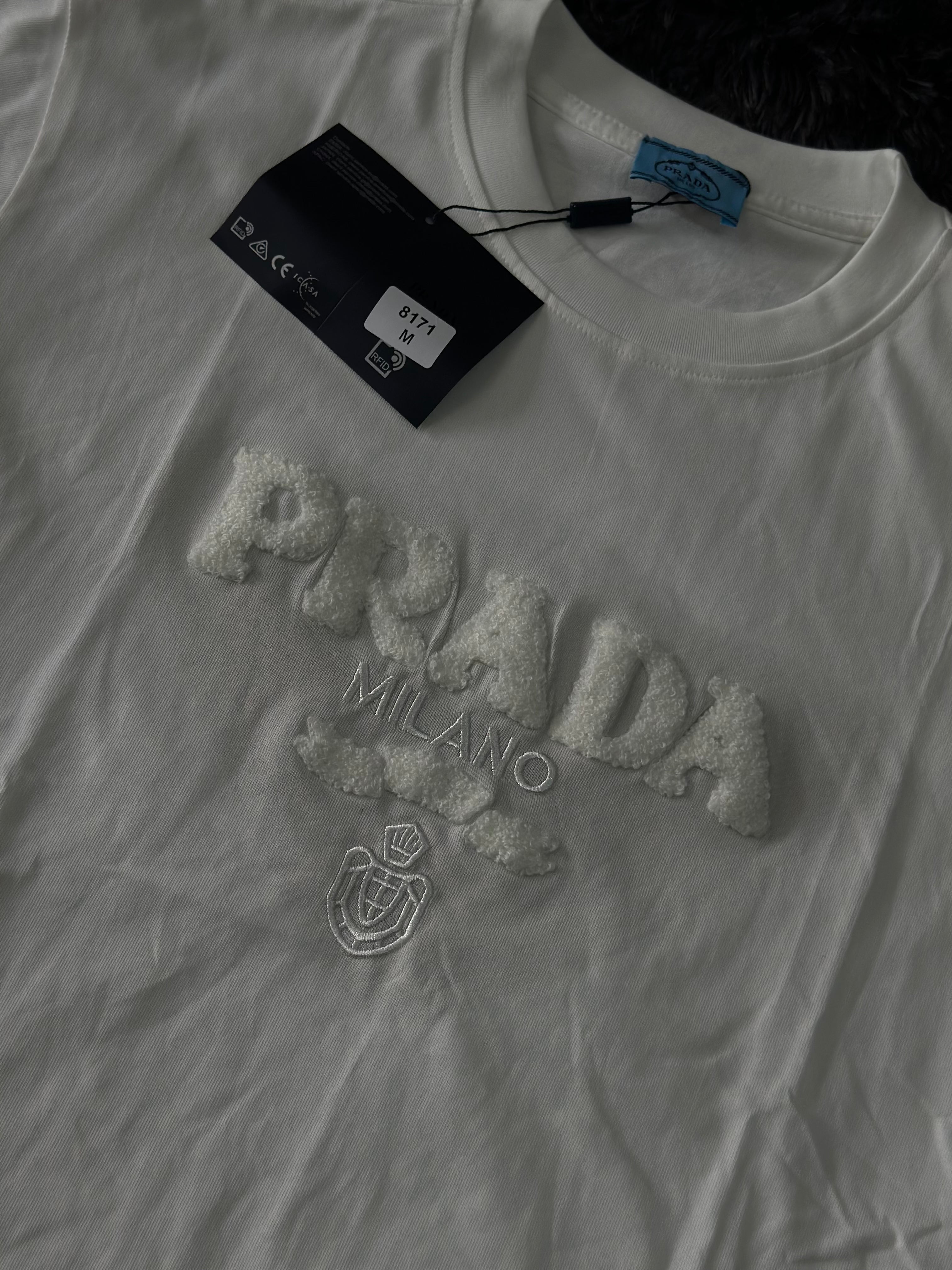 Playera Oversize Prada